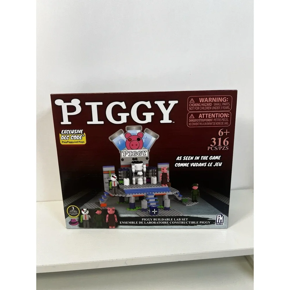 Roblox Piggy Buildable Lab Set 316 Pieces Exclusive DLC Code Toy NEW